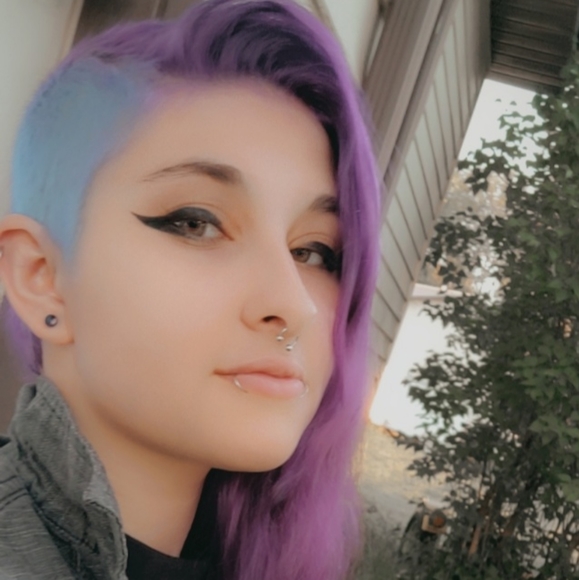 Meet your Posher, Lucid - Picture 2 of 4